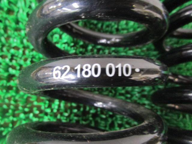 メーカー不明(D-MAX?) 直巻スプリング【ID:62 180mm 10K】