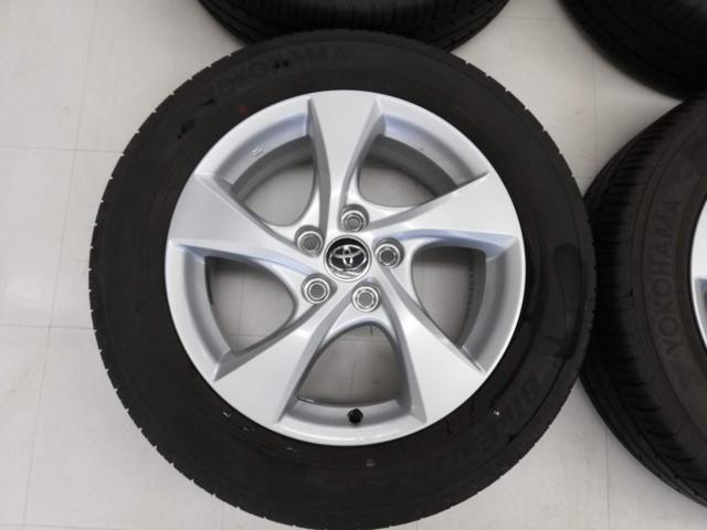 【トヨタ純正】C-HR 純正ホイール+【YOKOHAMA】BluEarth-Es ES32  215/60R17