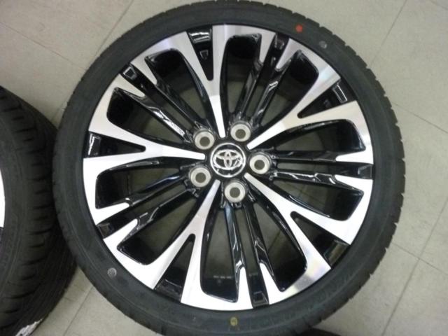 値下げしました!【トヨタ純正】ヤリスクロス Zグレード 純正ホイール  + 【KENDA】KR20 225/40R18 新品タイヤ