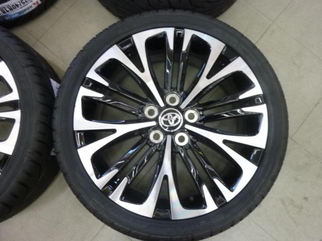 値下げしました!【トヨタ純正】ヤリスクロス Zグレード 純正ホイール  + 【KENDA】KR20 225/40R18 新品タイヤ