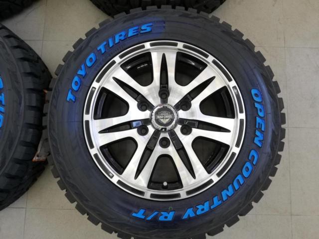 値下げしました!【HOT STUFF】MAD CROSS XD-7C +【TOYO】OPEN COUNTRY R/T 215/65R15C 109/107 8PR
