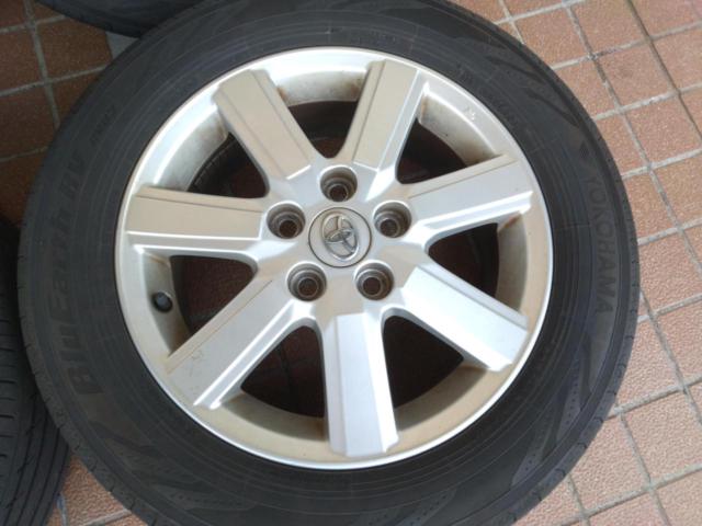 【トヨタ純正】70系 ノア/ヴォクシー 純正ホイール  + 【YOKOHAMA】BluEarth-RV RV03  205/60R16