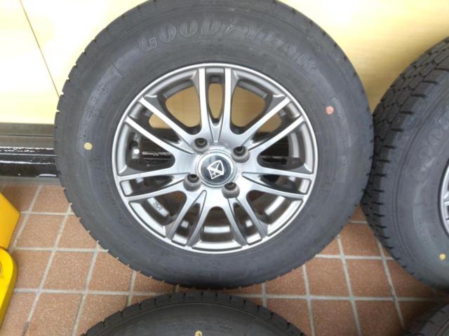 【weds】 VELVA + 【GOODYEAR】ICENAVI7 155/80R13