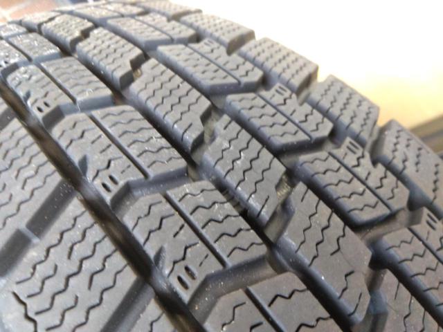 【weds】 VELVA + 【GOODYEAR】ICENAVI7 155/80R13