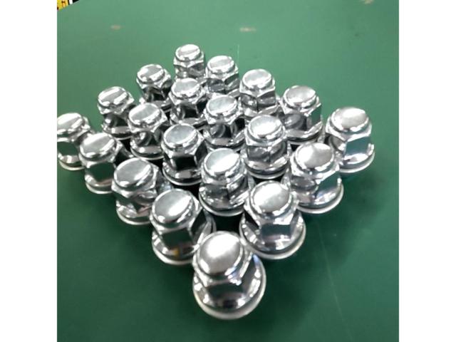 トヨタ純正平座ナット 20個 M12x1.5 5穴車に!