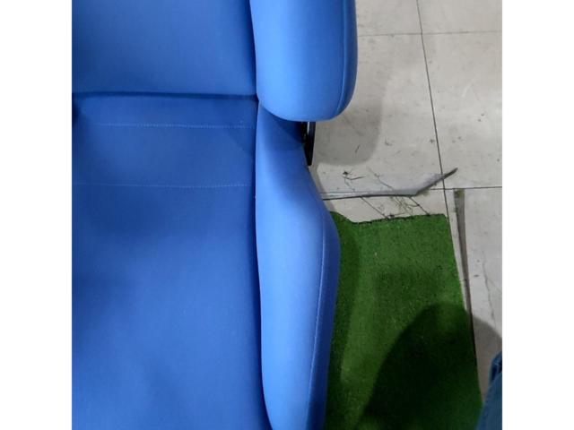 2RECARO SR-3 セミバケットシート