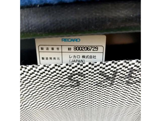2RECARO SR-3 セミバケットシート