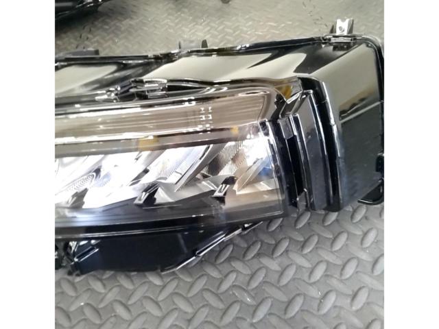 【日産純正】LEDヘッドライト LH(左側) エクストレイル/T33 後期