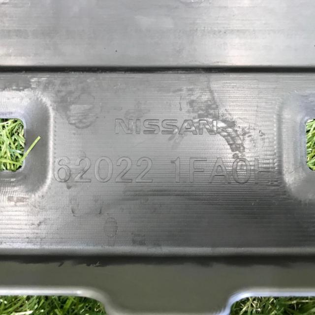 NISSAN(日産) キューブ純正 フロントバンパー(グリル･フォグカバー付き) ビームグレー