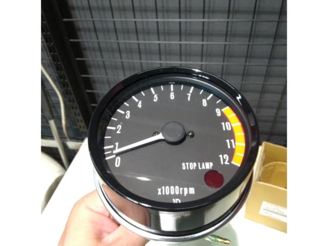 【Z1】KAWASAKI純正 【廃盤品】タコメーター
