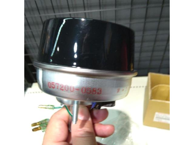 【Z1】KAWASAKI純正 【廃盤品】タコメーター