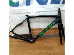 ※クリア剥がれ多数ワケアリ SPCIALIZED ROUBAIX SL4 2016年モデル カーボンフレーム 52サイズ