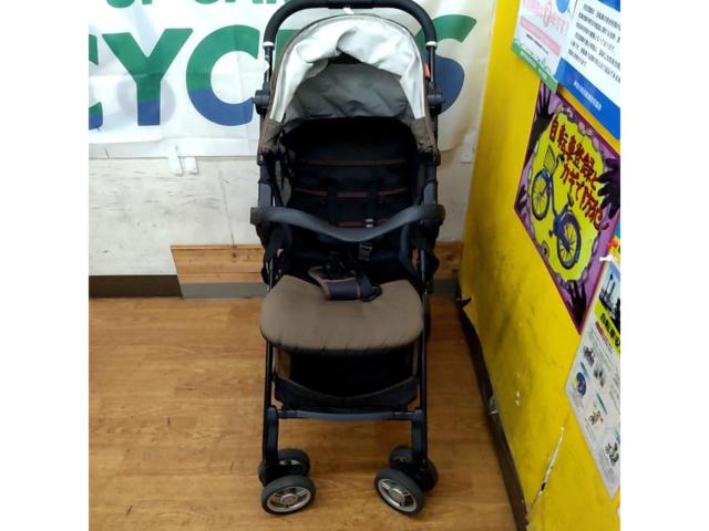 PIGEON PATTAN 4輪ベビーカー カーキ