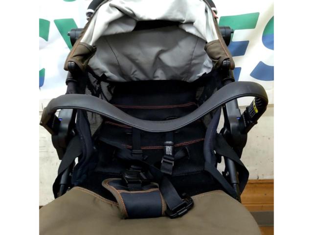 PIGEON PATTAN 4輪ベビーカー カーキ
