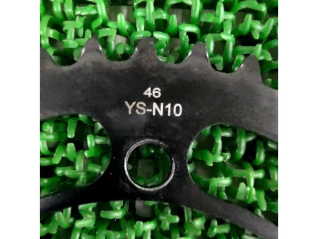メーカー不明 チェーンリング 46T ブラック