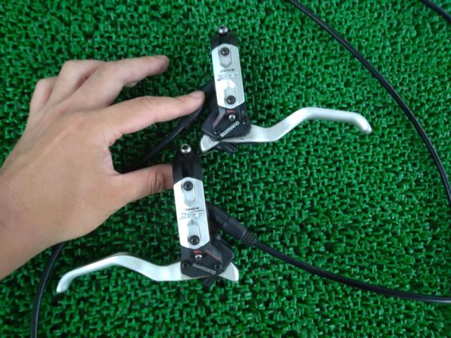 SHIMANO BR-M775/BL-M775 油圧ディスクブレーキキャリパー/ブレーキレバー左右セット