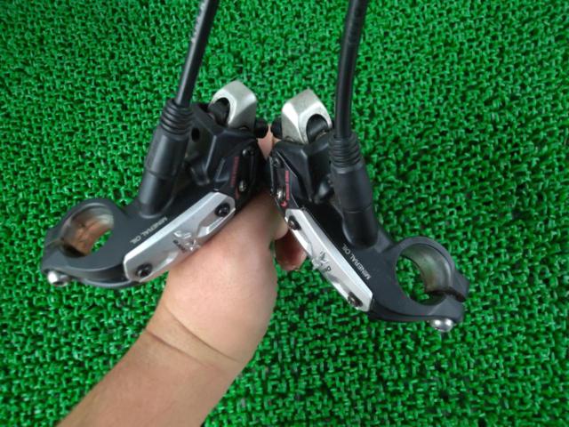 SHIMANO BR-M775/BL-M775 油圧ディスクブレーキキャリパー/ブレーキレバー左右セット