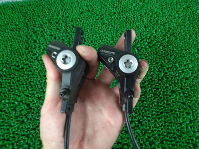 SHIMANO BR-M775/BL-M775 油圧ディスクブレーキキャリパー/ブレーキレバー左右セット