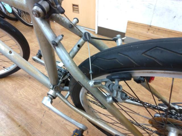 ※要修理 BRIDGESTONE モデル名不明 1995年頃モデル?? 26インチ 3×7S スチール クロスバイク シルバー
