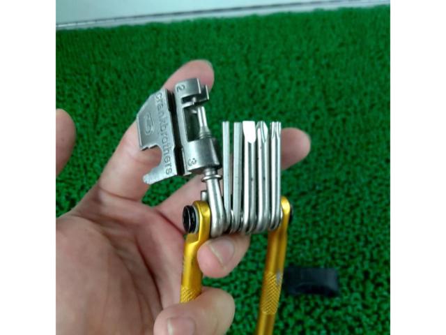 CRANKBROTHERS 型番不明 マルチツール