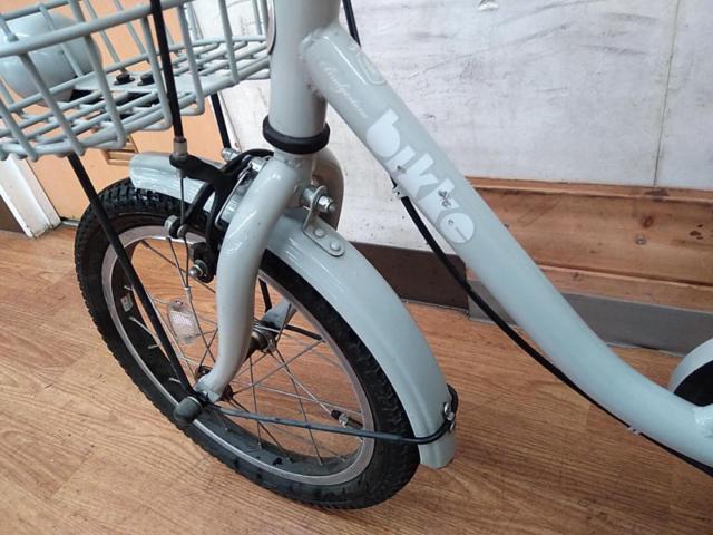※補助輪付属 BRIDGESTONE bikke BKM16 16インチ シングルギア キッズサイクル グレー