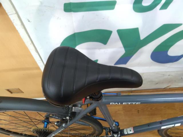 FUJI PALETTE 年式不明 SHIMANO ALTUS組み 700×32C 3×8S アルミクロスバイク グレー