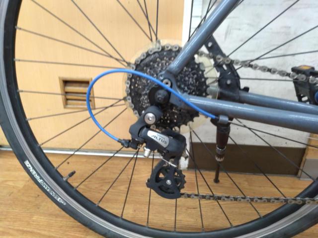 FUJI PALETTE 年式不明 SHIMANO ALTUS組み 700×32C 3×8S アルミクロスバイク グレー