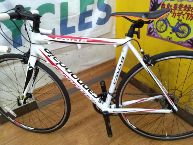 CANNONDALE CAAD8-7 SORA 2013年モデル 700×25c 2×9S アルミロードバイク ホワイト 51サイズ