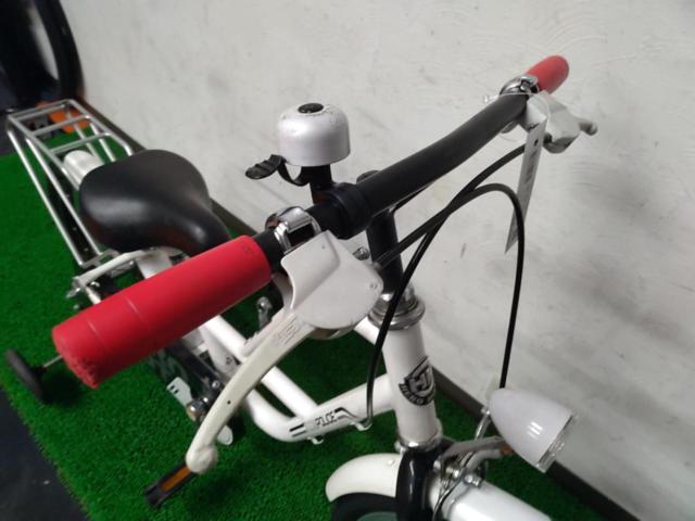 CBA KIDS POLICE 18インチ シングルギア キッズ自転車 補助輪付き ホワイト