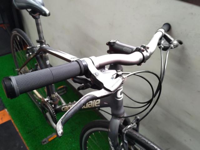 CANNONDALE QUICK5 SI 3x8s 700x25c アルミ クロスバイク グレー  フレームサイズ:49.5  参考サイズ:170-174cm