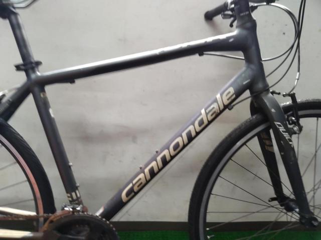 CANNONDALE QUICK5 SI 3x8s 700x25c アルミ クロスバイク グレー  フレームサイズ:49.5  参考サイズ:170-174cm
