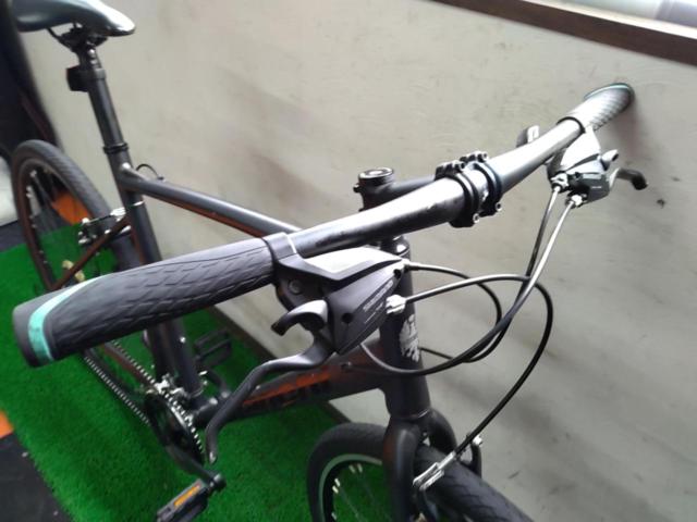 BIANCHI C-SPORT1 2024年頃 700×38C 3×8s アルミクロスバイク ブラック サイズ:55 参考サイズ:180～190cm
