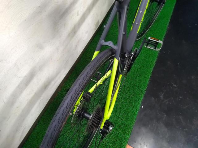 TREK ZEKTOR3 2017年モデル 700x32c 2-9s アルミクロスバイク ブラック サイズ:53 参考サイズ:170～180cm