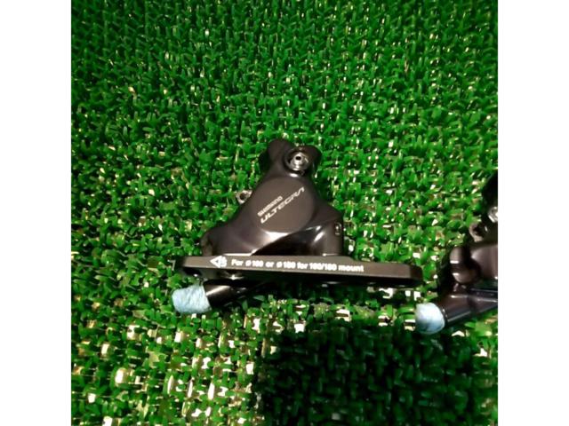 SHIMANO ULTEGRA BR-R8170 油圧ディスクブレーキキャリパー
