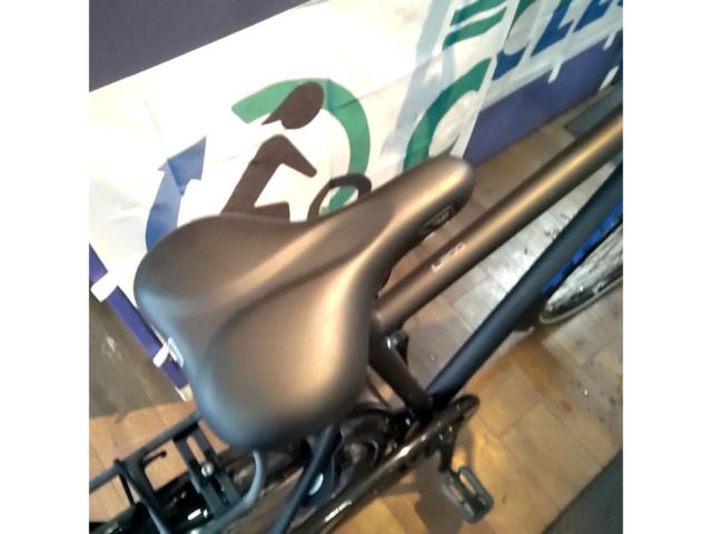 TREK L200 年式不明 700×40C 1×7S  アルミフレームクロスバイク ブラック サイズ:XL 適応身長:185-195cm