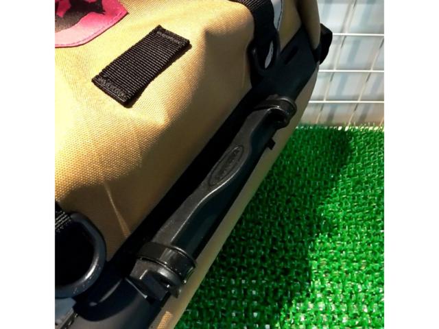 SWIFT INDUSTRIES zeitgeist pack (si600x/coyote) フロントバッグ