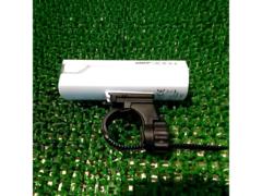 充電式 CATEYE AMPP300N ホワイト フロント用ライト HL-EL083RC