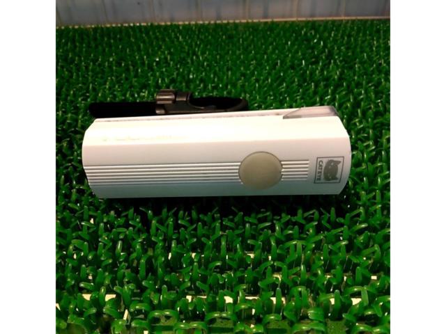 充電式 CATEYE AMPP300N ホワイト フロント用ライト HL-EL083RC
