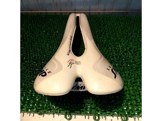 SELLE SMP HELL サドル ホワイト