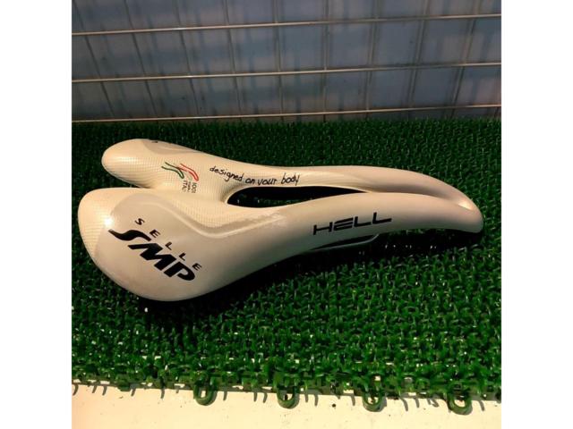 SELLE SMP HELL サドル ホワイト