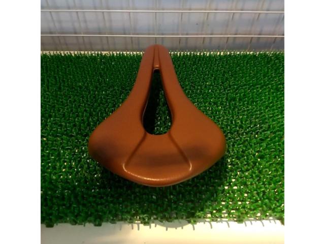 メーカー不明 サドル ブラウン