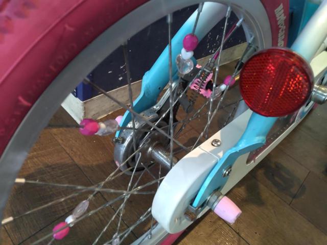 玉越工業 Hard Candy 18x1.75インチ シングル キッズ自転車 ホワイト