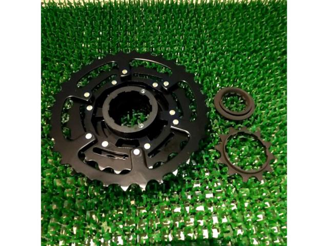 7s/12-32T SHIMANO CS-HG200-7 スプロケット