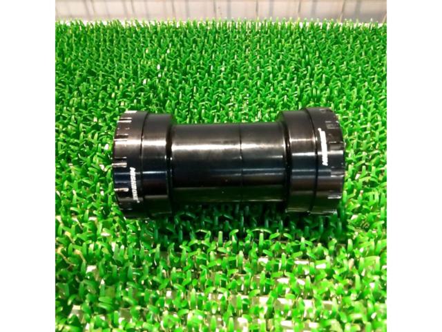 WISHBONE PF30-DUB 46Φ/68mm ボトムブラケット