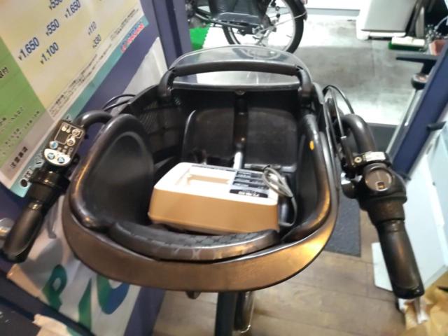 BRIDGESTONE Angelino2013年前後 22/26インチ 内装3段変速 8.9Ah 子乗せ電動アシスト自転車 ブラック