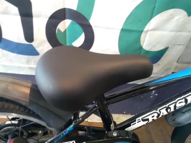 トイザらス RAISE 16x1.95インチ シングル キッズ自転車 ブラック×ブルー