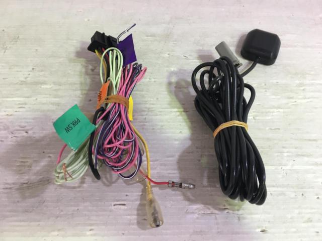 KENWOOD MDV-S707 ☆新品地デシアンテナ線、フィルムアンテナ付き☆ハイレゾ音源対応!!