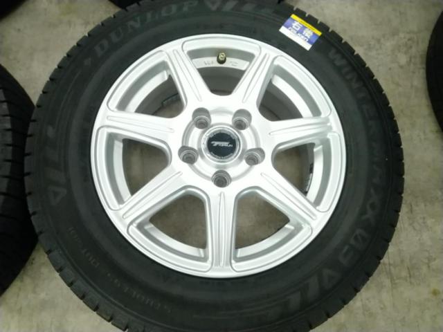 BRIDGESTONE TOPRUN  + DUNLOP WINTERMAXX 03