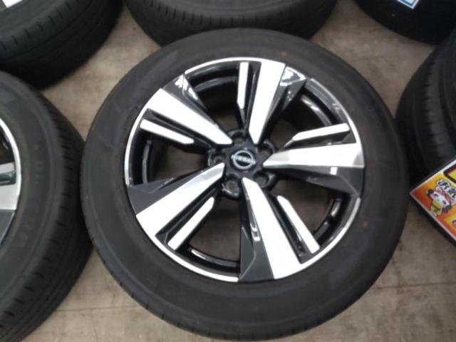 日産 エクストレイル/T33純正アルミホイール + DUNLOP SP SPORT MAXX 050 【タイヤ交換や車検などに!!】
