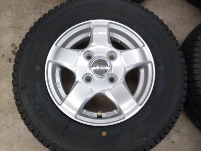 CVW スポークホイール  + BRIDGESTONE BLIZZAK VL10